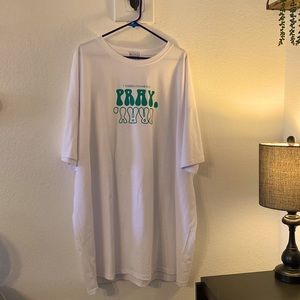 4X T-Shift/T-Shirt Dress Thessalonians Pray Design
